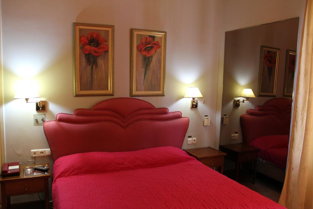 Hotel Exis