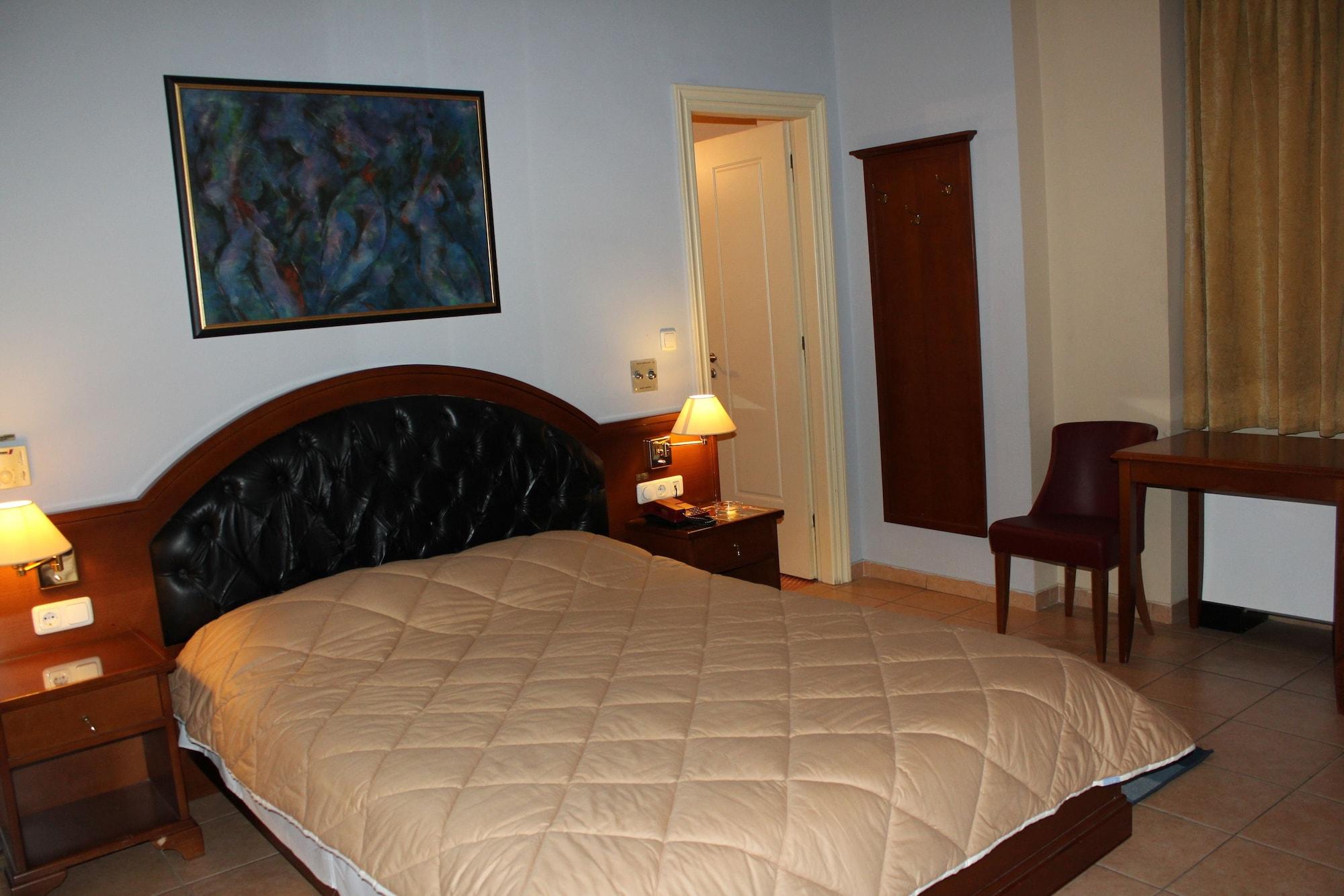 Exis Hotel Athens
